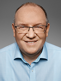 Jaroslav Slivoně - المدير المالي
